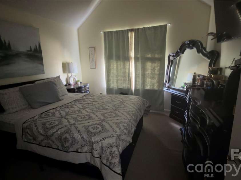 5227 Eagle Creek Drive, Charlotte, NC 28269.  MLS# CAR4398762, YatesRealty ID 40051. 