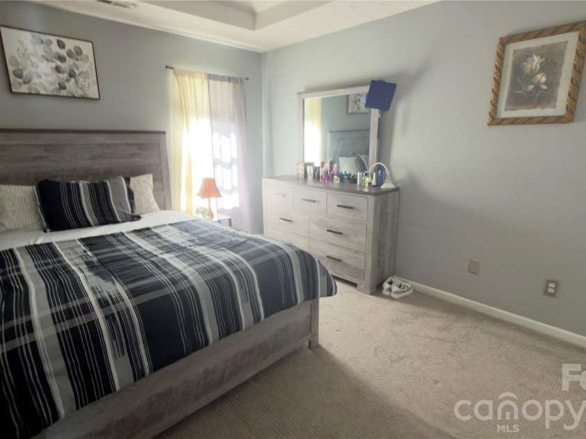 5227 Eagle Creek Drive, Charlotte, NC 28269.  MLS# CAR4398762, YatesRealty ID 40051. 