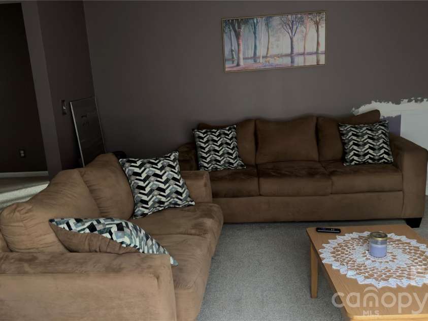 5227 Eagle Creek Drive, Charlotte, NC 28269.  MLS# CAR4398762, YatesRealty ID 40051. 