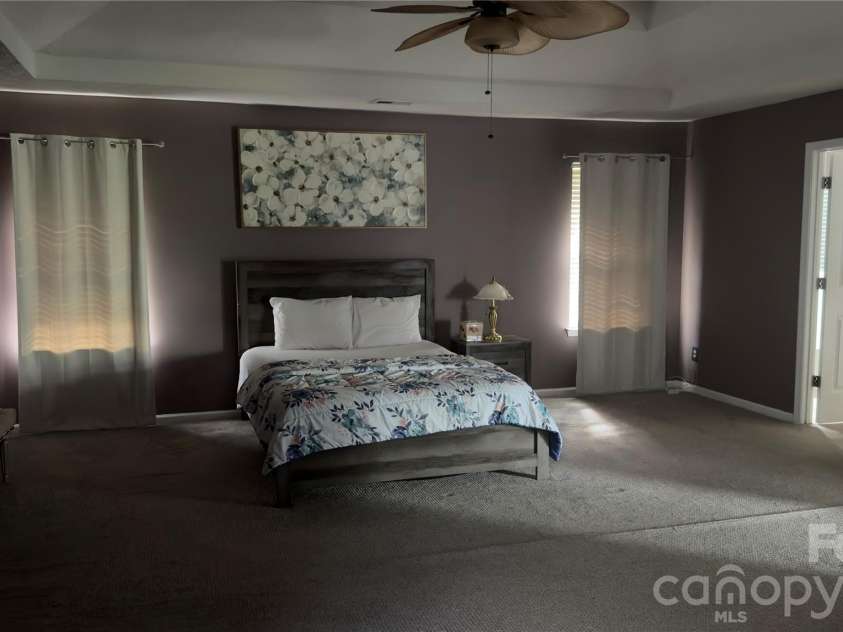 5227 Eagle Creek Drive, Charlotte, NC 28269.  MLS# CAR4398762, YatesRealty ID 40051. 