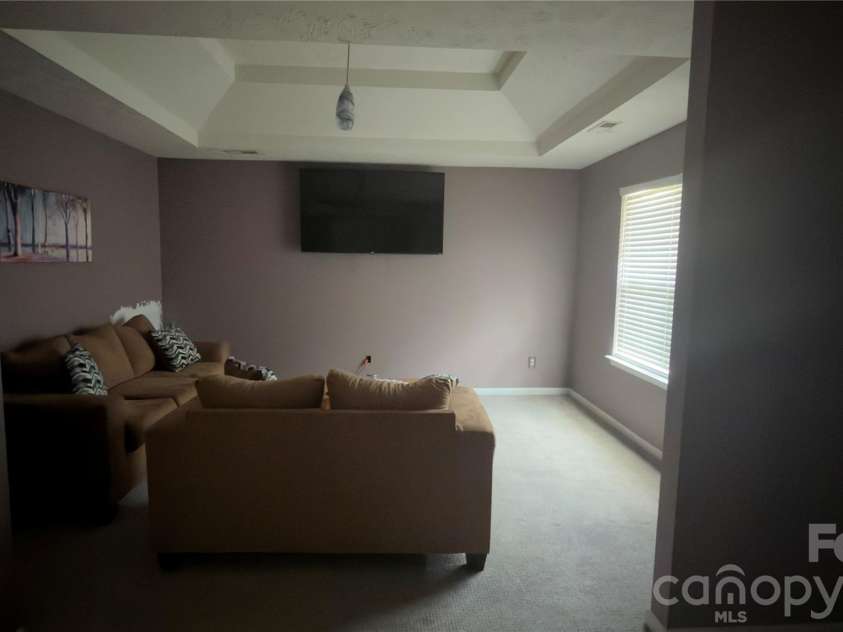 5227 Eagle Creek Drive, Charlotte, NC 28269.  MLS# CAR4398762, YatesRealty ID 40051. 