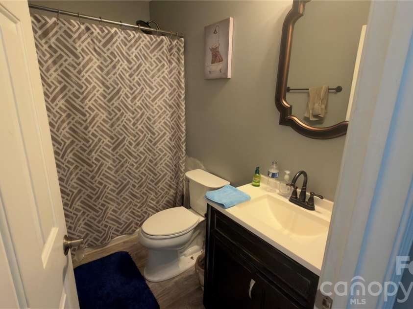 5227 Eagle Creek Drive, Charlotte, NC 28269.  MLS# CAR4398762, YatesRealty ID 40051. 