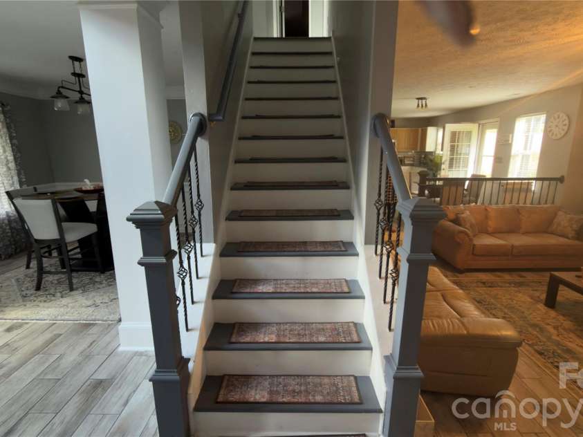 5227 Eagle Creek Drive, Charlotte, NC 28269.  MLS# CAR4398762, YatesRealty ID 40051. 