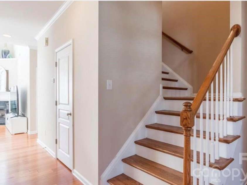 555 Pine Links Drive, Tega Cay, SC 29708.  MLS# CAR4407546, YatesRealty ID 40052. 