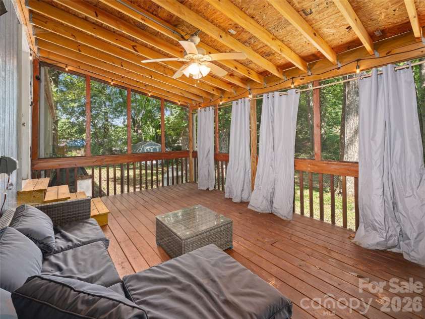 2 Lost Forest Drive, Candler, NC 28715.  MLS# CAR4402355, YatesRealty ID 40053. 