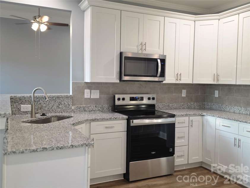 5517 Harvest Hills Road, Bessemer City, NC 28016.  MLS# CAR4405751, YatesRealty ID 40054. 