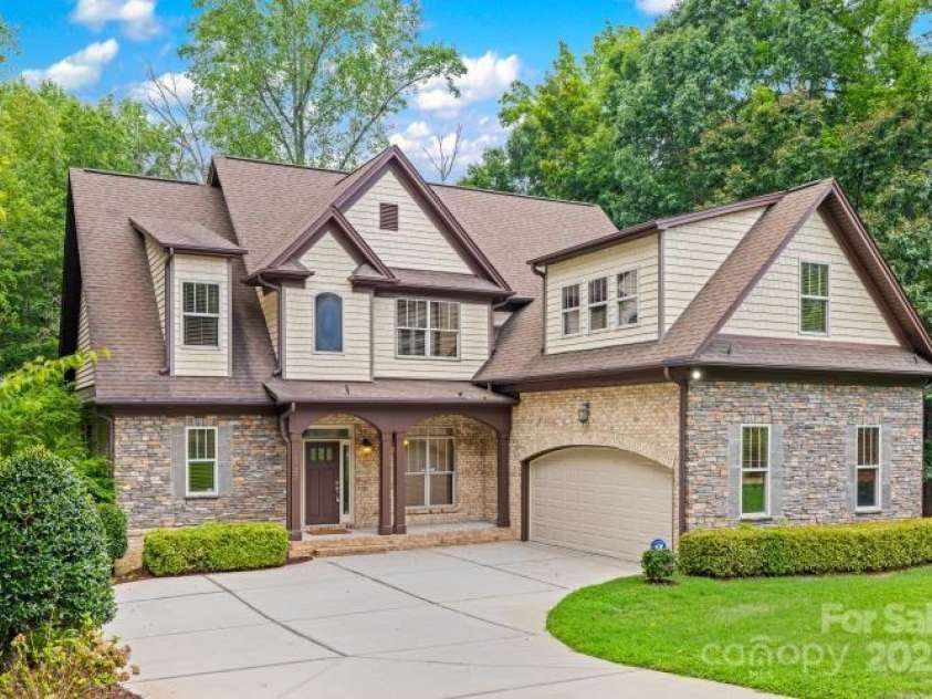 1727 Mineral Springs Road, Lake Wylie, SC 29710.  MLS# CAR4271918, YatesRealty ID 40058. 