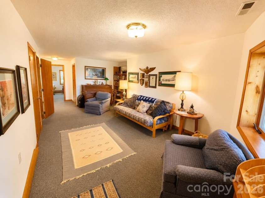 61 Skyfire Drive, Burnsville, NC 28714.  MLS# CAR4407983, YatesRealty ID 40058. 