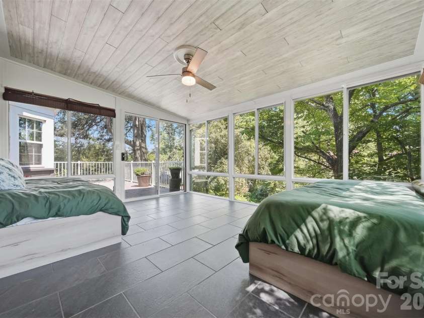104 Jefferson Street, Morganton, NC 28655.  MLS# CAR4408057, YatesRealty ID 40062. 