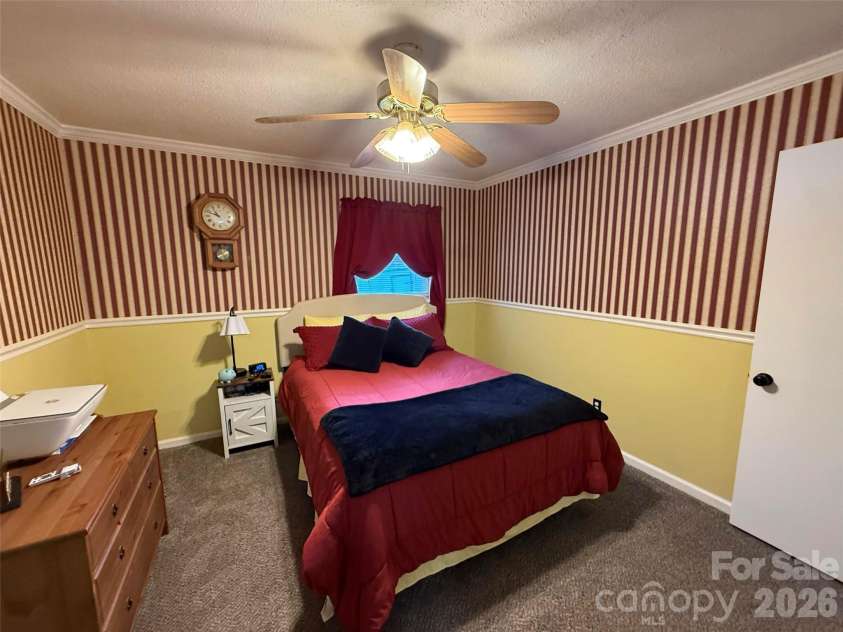 4620 Maplecrest Drive, Gastonia, NC 28056.  MLS# CAR4408097, YatesRealty ID 40064. 