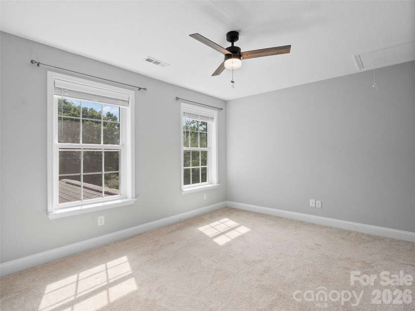 133 Shadow Oak Lane, Clyde, NC 28721.  MLS# CAR4408116, YatesRealty ID 40066. 