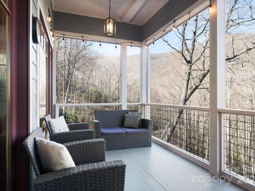 18 Wood Haven Lane, Black Mountain, NC 28711.  MLS# CAR4228903, YatesRealty ID 4007. Beautiful Mountain Views