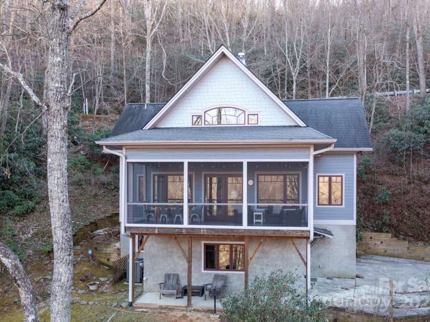 18 Wood Haven Lane, Black Mountain, NC 28711.  MLS# CAR4228903, YatesRealty ID 4007. Surrounded By Nature