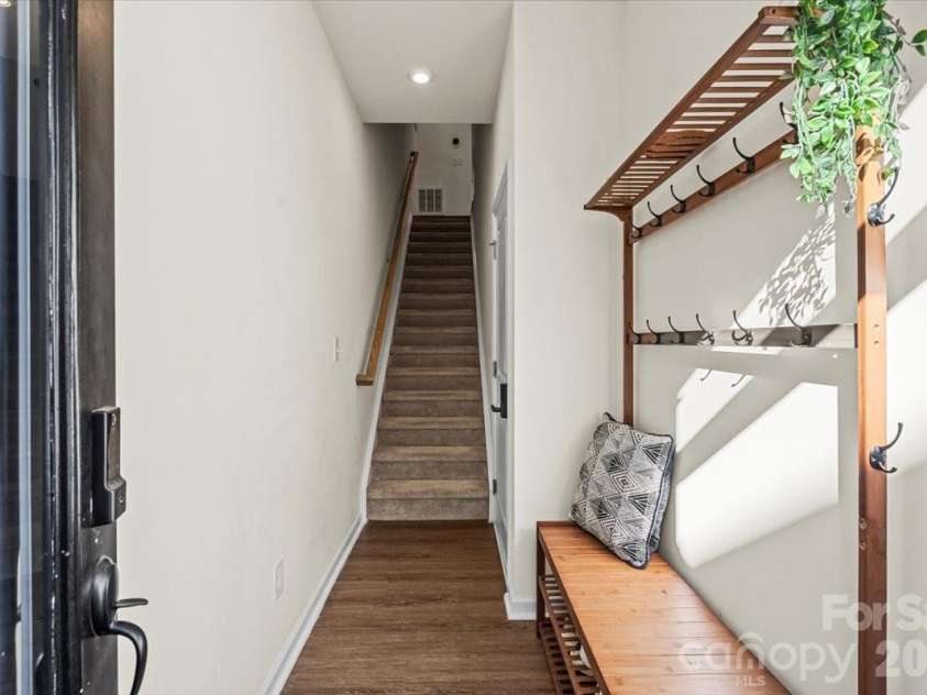 6222 Cleburne Court, Charlotte, NC 28217.  MLS# CAR4334877, YatesRealty ID 4007. 