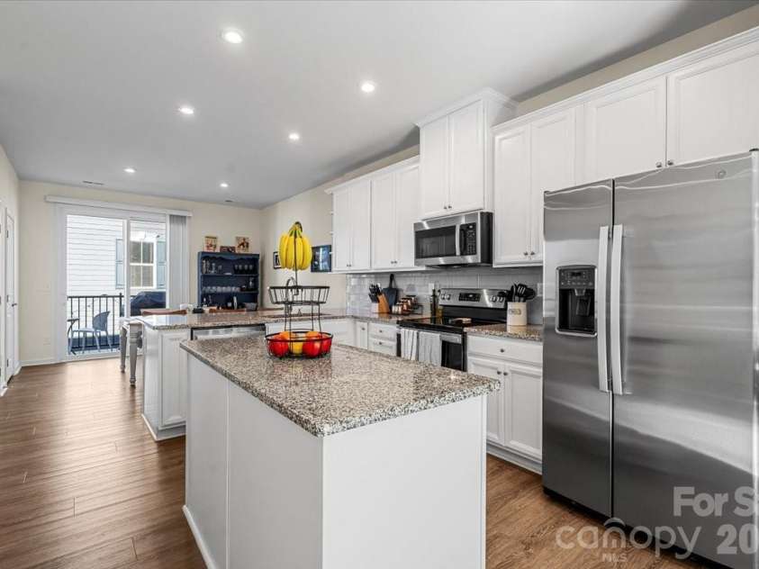 6222 Cleburne Court, Charlotte, NC 28217.  MLS# CAR4334877, YatesRealty ID 4007. 