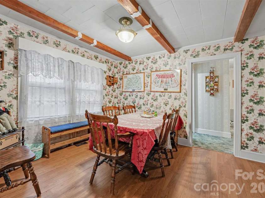 5203 Winton Street, Kannapolis, NC 28081.  MLS# CAR4408160, YatesRealty ID 40070. 