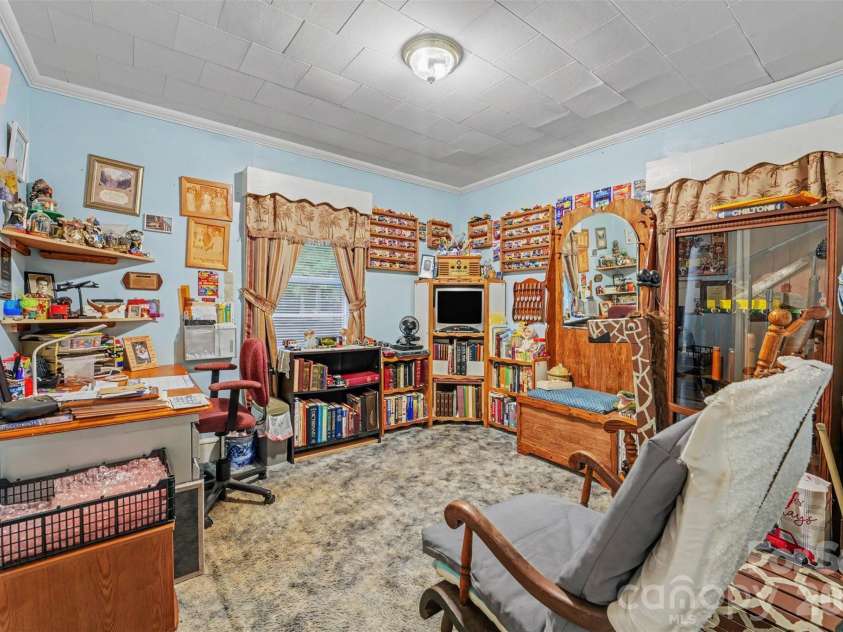 5203 Winton Street, Kannapolis, NC 28081.  MLS# CAR4408160, YatesRealty ID 40070. 