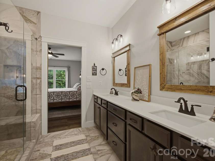 47 Pleasant Ridge Trail, Nebo, NC 28761.  MLS# CAR4405959, YatesRealty ID 40073. 