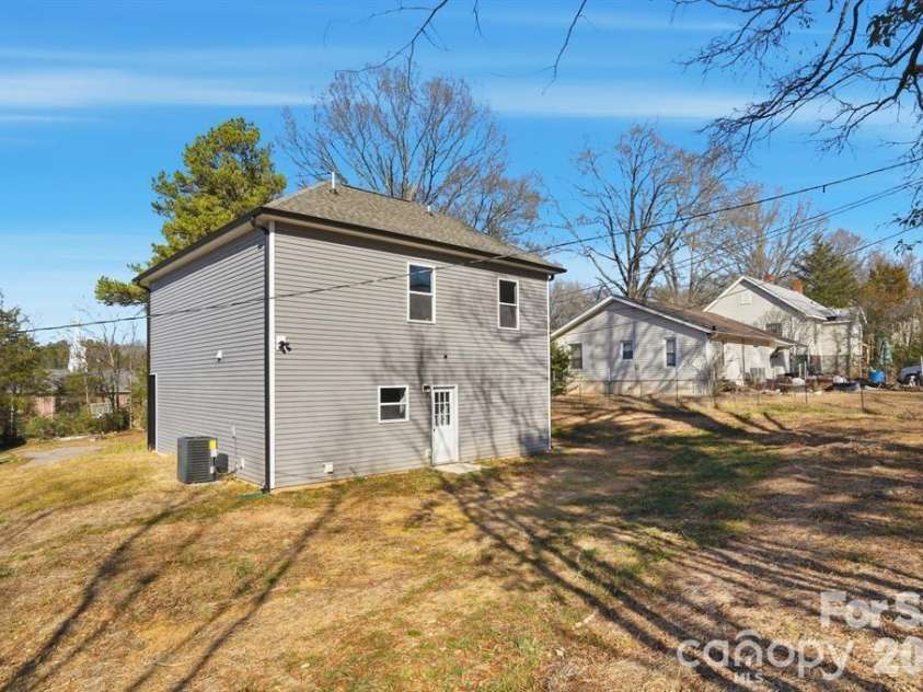 100 Boyette Drive, Albemarle, NC 28001.  MLS# CAR4408284, YatesRealty ID 40078. 
