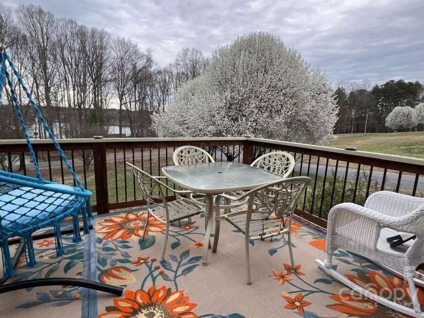 108 Outside Loop Lane, Mooresville, NC 28117.  MLS# CAR4228634, YatesRealty ID 4008. 