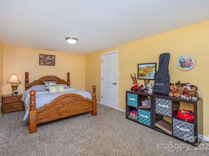 108 Outside Loop Lane, Mooresville, NC 28117.  MLS# CAR4228634, YatesRealty ID 4008. 