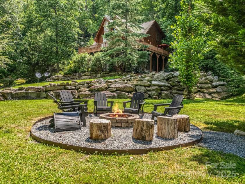 120 Rocky Mountain Drive, Lake Lure, NC 28746.  MLS# CAR4328799, YatesRealty ID 4008. 