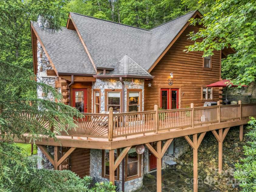 120 Rocky Mountain Drive, Lake Lure, NC 28746.  MLS# CAR4328799, YatesRealty ID 4008. 
