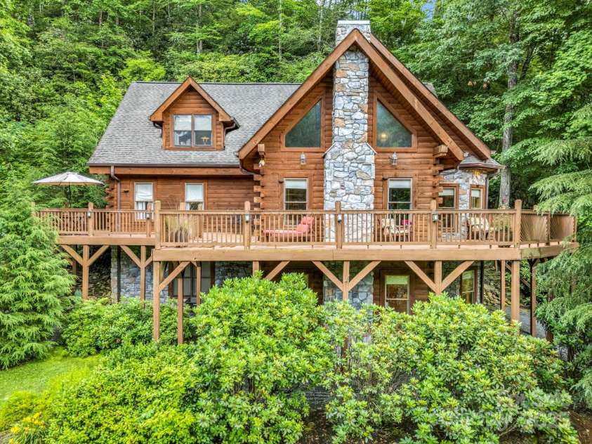 120 Rocky Mountain Drive, Lake Lure, NC 28746.  MLS# CAR4328799, YatesRealty ID 4008. 