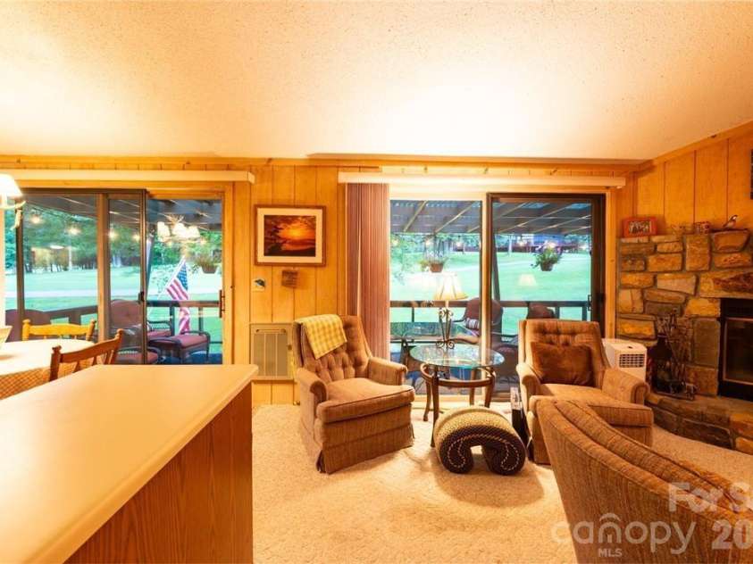107 Grassy Gap Loop Road, Beech Mountain, NC 28604.  MLS# CAR4408142, YatesRealty ID 40082. 