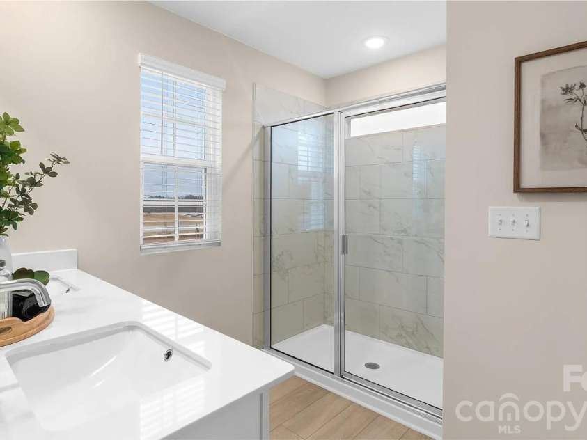 1233 Nighthawk Way, Belmont, NC 28012.  MLS# CAR4408326, YatesRealty ID 40084. 