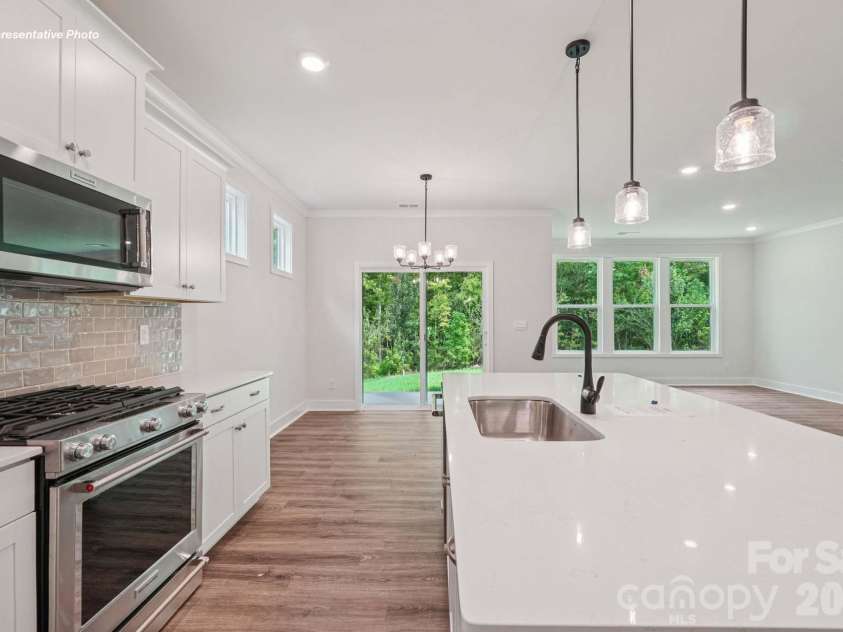 3245 Oberon Street, York, SC 29745.  MLS# CAR4408363, YatesRealty ID 40085. 
