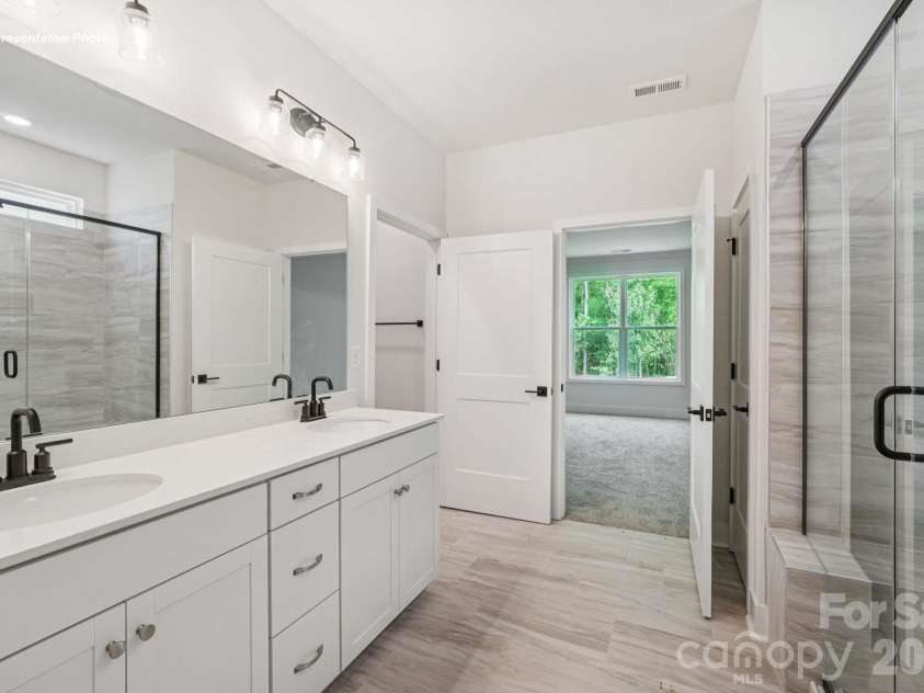 3245 Oberon Street, York, SC 29745.  MLS# CAR4408363, YatesRealty ID 40085. 