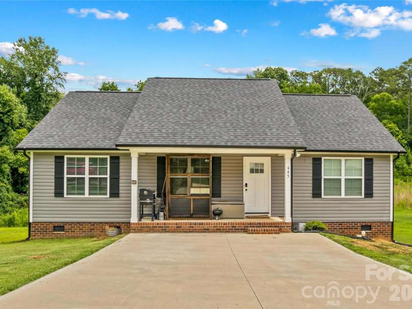 645 Harry Street, China Grove, NC 28023.  MLS# CAR4404003, YatesRealty ID 40086. 