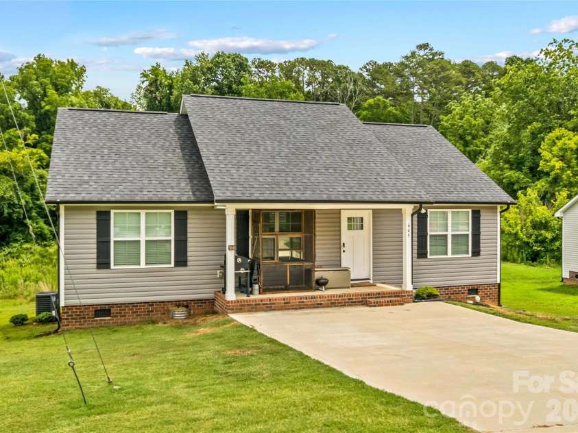 645 Harry Street, China Grove, NC 28023.  MLS# CAR4404003, YatesRealty ID 40086. 