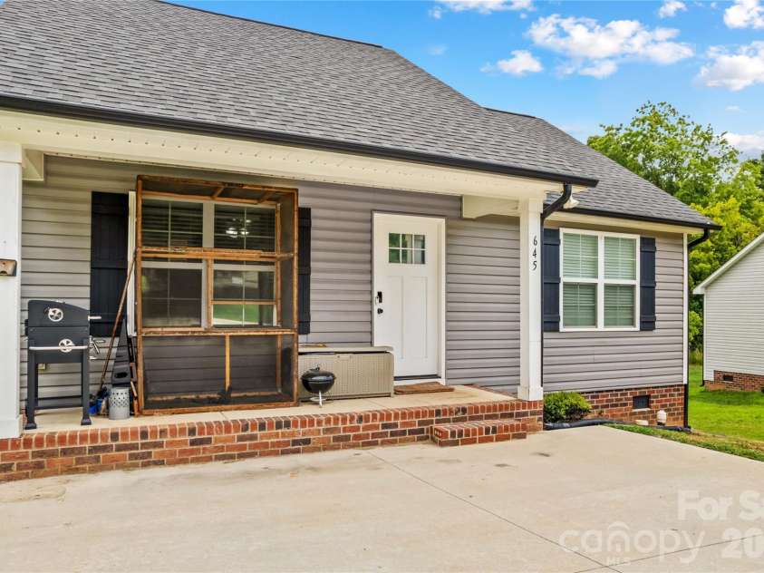 645 Harry Street, China Grove, NC 28023.  MLS# CAR4404003, YatesRealty ID 40086. 