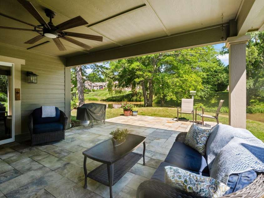 10 Gray Wolf Lane, Hendersonville, NC 28792.  MLS# CAR4267115, YatesRealty ID 4009. 