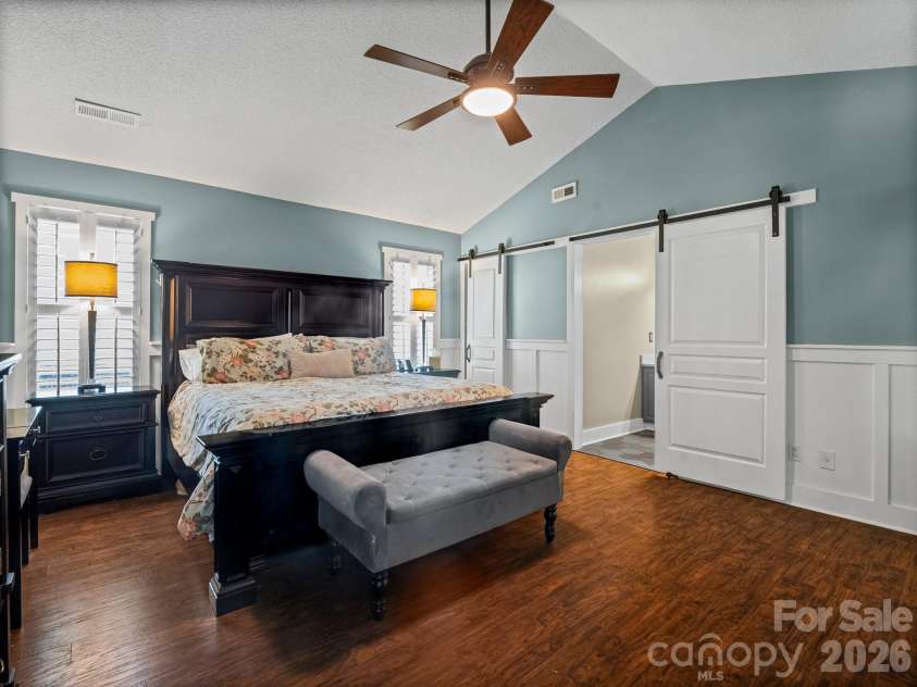 10 Gray Wolf Lane, Hendersonville, NC 28792.  MLS# CAR4267115, YatesRealty ID 4009. Primary Bedroom