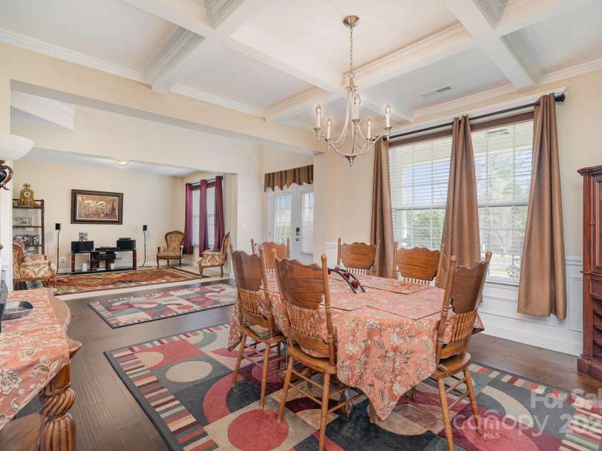 2605 Lakefront Drive, Belmont, NC 28012.  MLS# CAR4230975, YatesRealty ID 4009. 