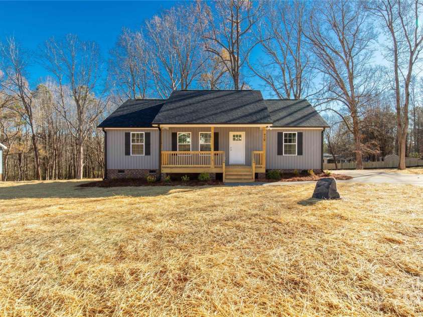 978 Helms Street, Rock Hill, SC 29732.  MLS# CAR4330462, YatesRealty ID 4009. 