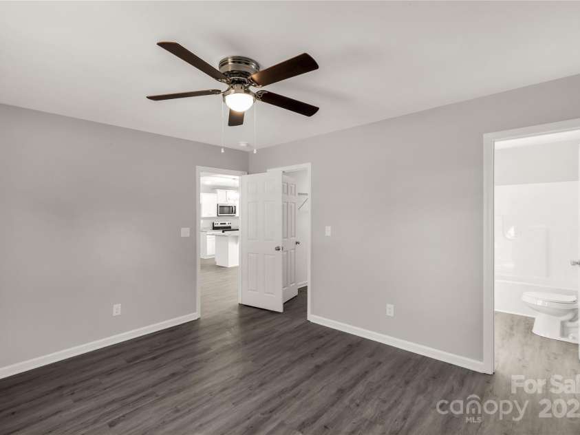 978 Helms Street, Rock Hill, SC 29732.  MLS# CAR4330462, YatesRealty ID 4009. 