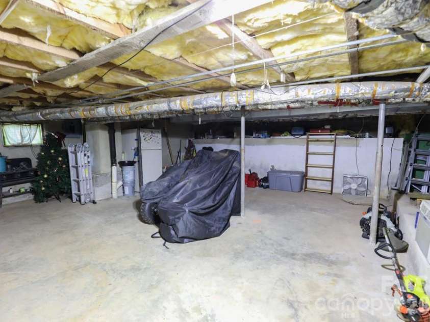 1646 Silver Street, Morganton, NC 28655.  MLS# CAR4408426, YatesRealty ID 40095. 