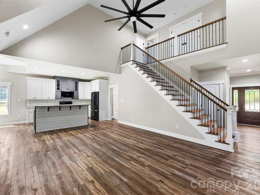 5005 Oconee Drive, Stanley, NC 28164.  MLS# CAR4402337, YatesRealty ID 40096. 