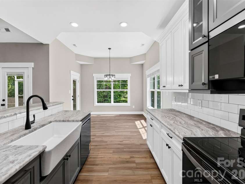 5005 Oconee Drive, Stanley, NC 28164.  MLS# CAR4402337, YatesRealty ID 40096. 