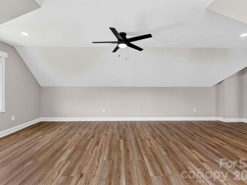 5005 Oconee Drive, Stanley, NC 28164.  MLS# CAR4402337, YatesRealty ID 40096. 