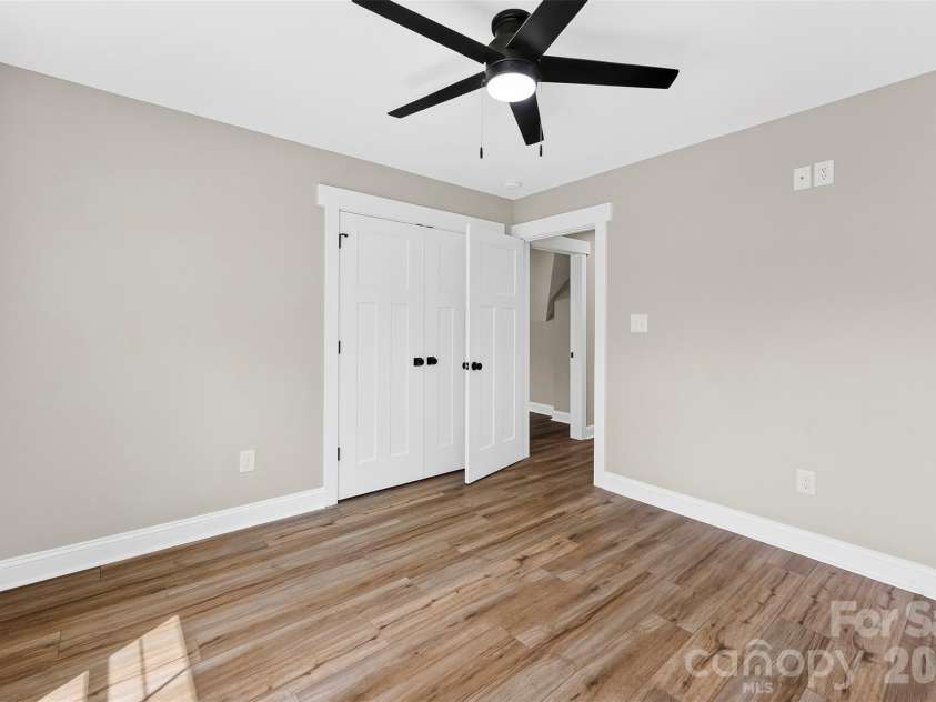 5005 Oconee Drive, Stanley, NC 28164.  MLS# CAR4402337, YatesRealty ID 40096. 