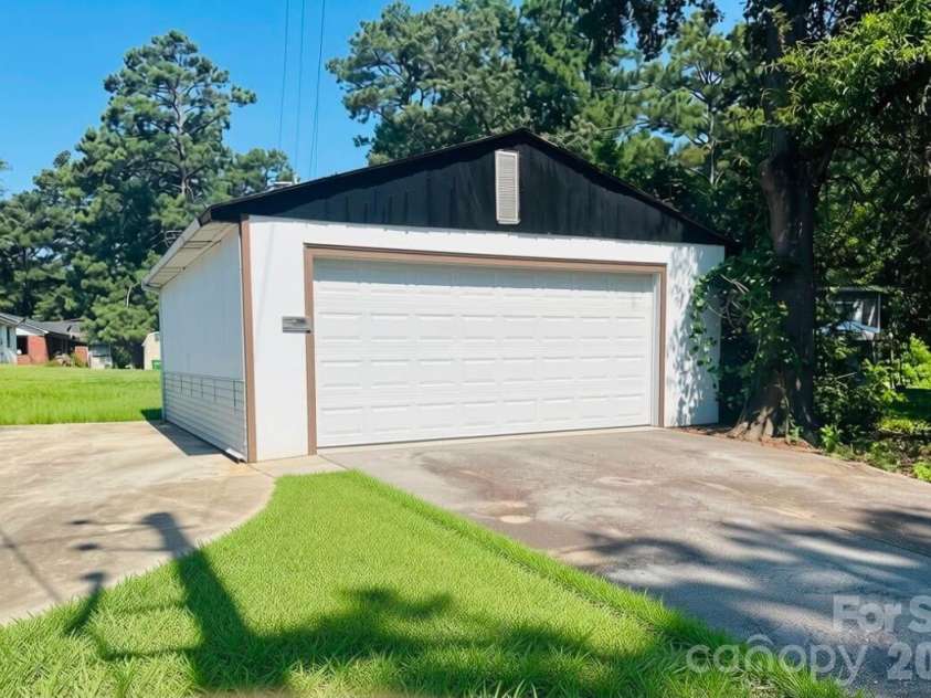 87 St Luke Church Road, Winnsboro, SC 29180.  MLS# CAR4403549, YatesRealty ID 40097. 