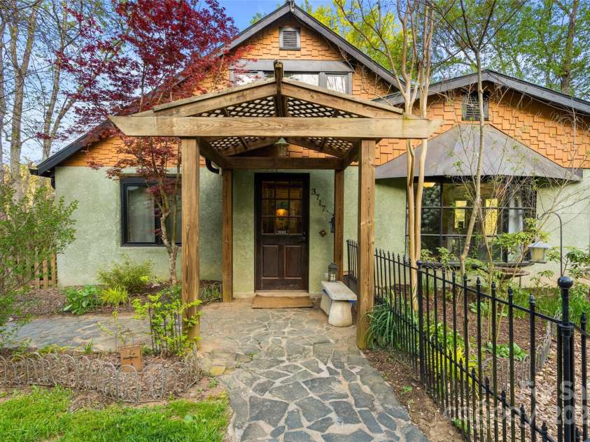 3717 Bend Of Ivy Road, Marshall, NC 28753.  MLS# CAR4209288, YatesRealty ID 401. The Farmhouse