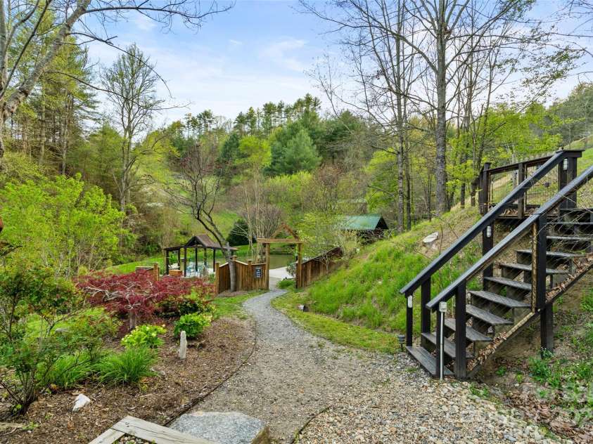 3717 Bend Of Ivy Road, Marshall, NC 28753.  MLS# CAR4209288, YatesRealty ID 401. Walkways throughout this property