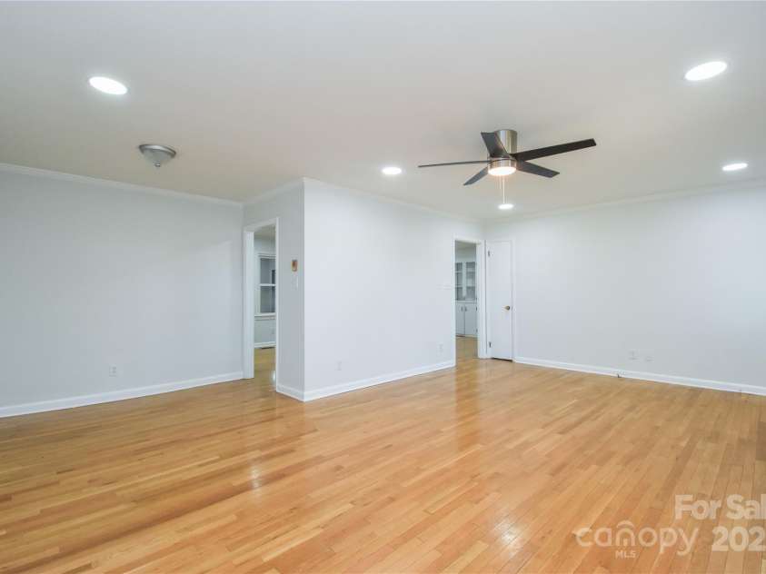 846 Magnolia Street, Mooresville, NC 28115.  MLS# CAR4313374, YatesRealty ID 401. 