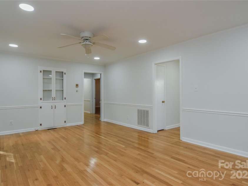 846 Magnolia Street, Mooresville, NC 28115.  MLS# CAR4313374, YatesRealty ID 401. 